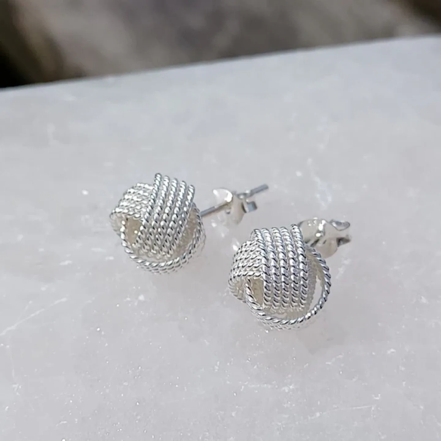 Argento Vivo Sterling Silver Knot Earrings image indicator(3)