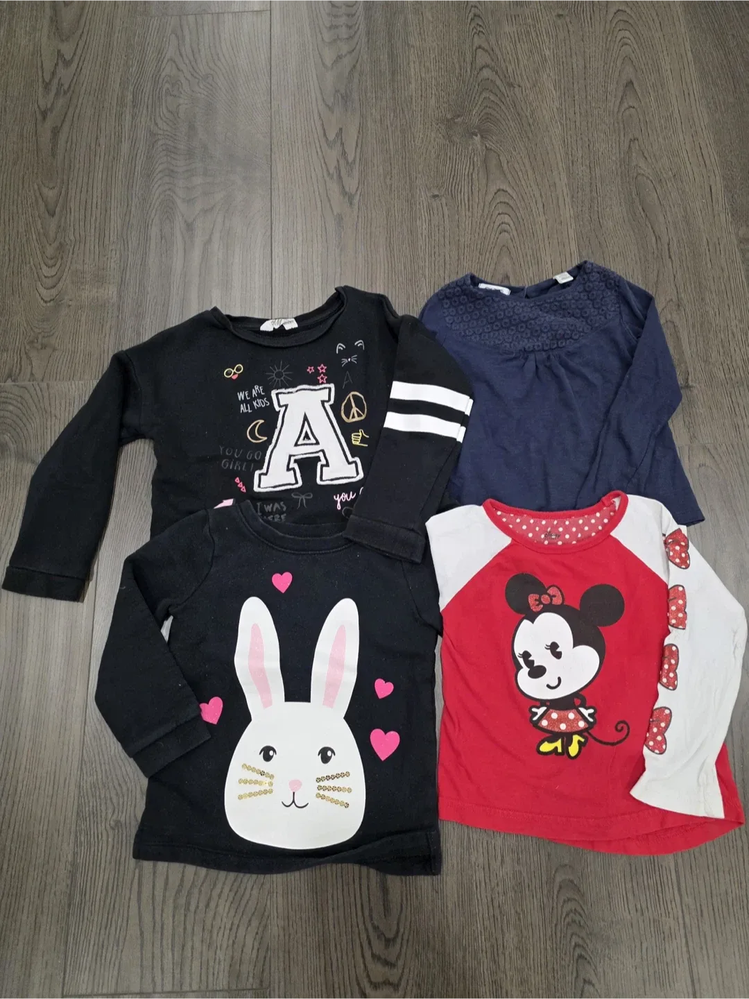 Kids Clothes Bundle: Size 4T image indicator(2)