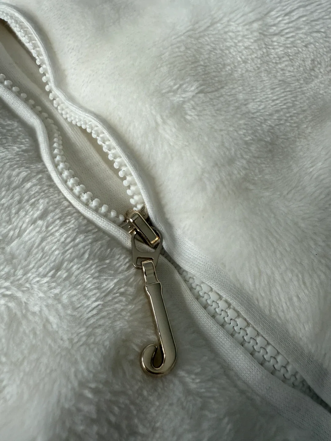 Juicy Couture Baby Snowsuit 6/9M image indicator(4)