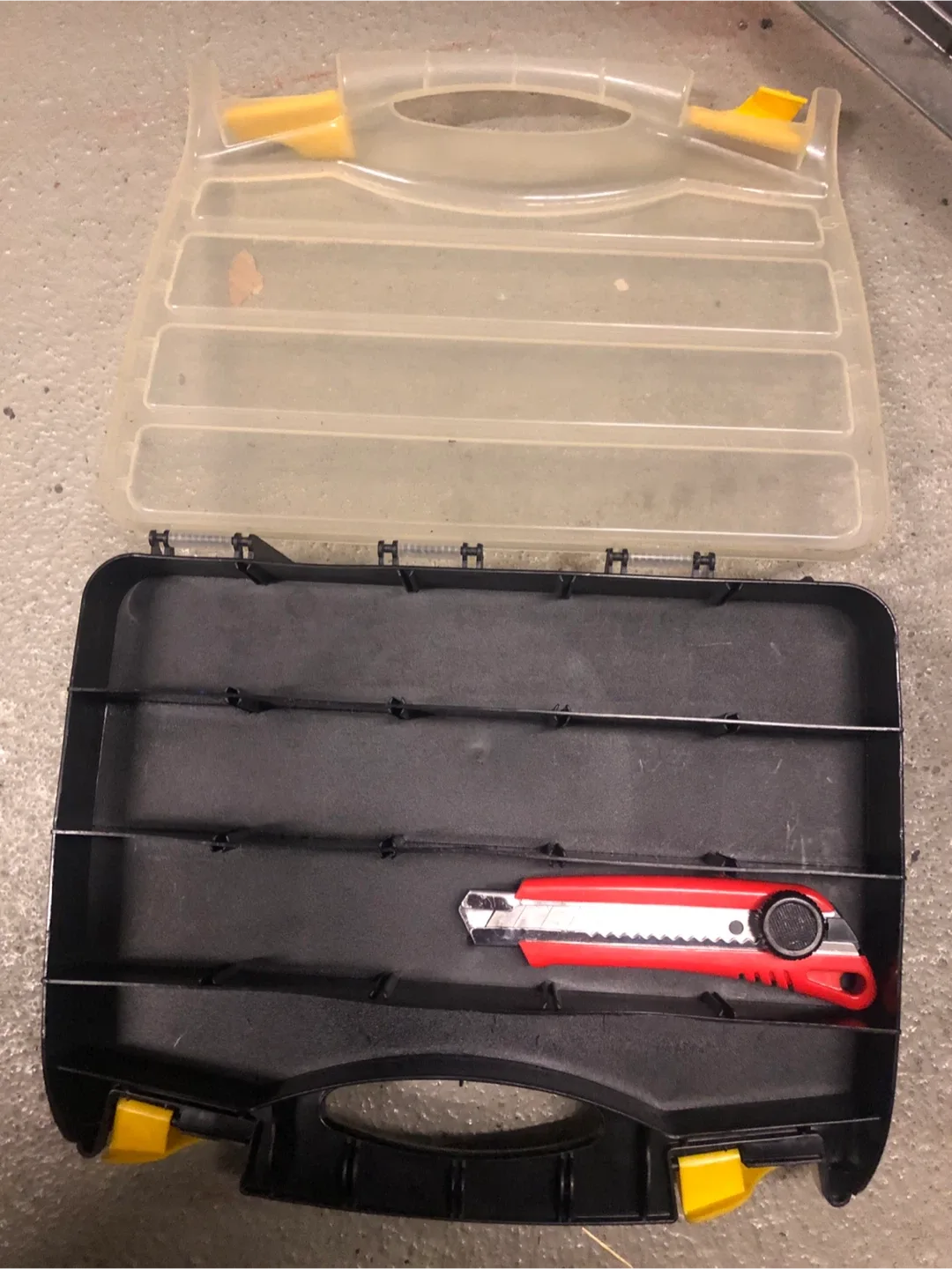Toolbox with Hardware image indicator(4)