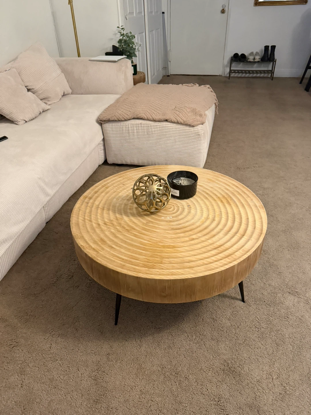 Round Wood Coffee Table - photo 2