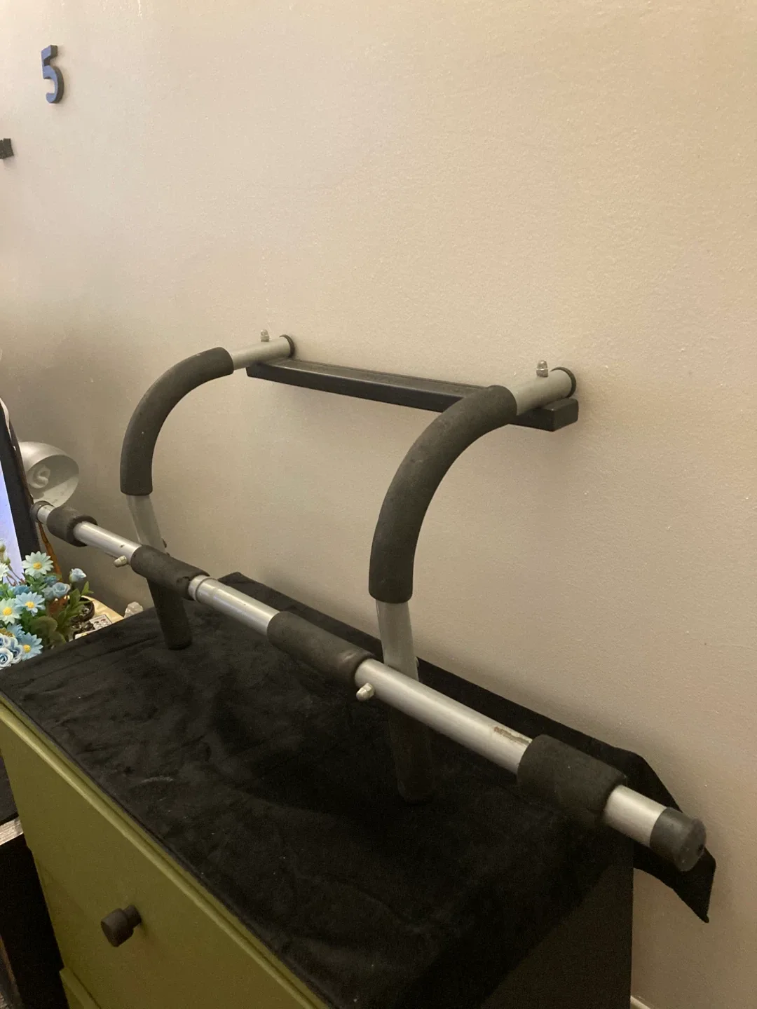 Doorway Pull Up Bar pro fit image indicator(2)