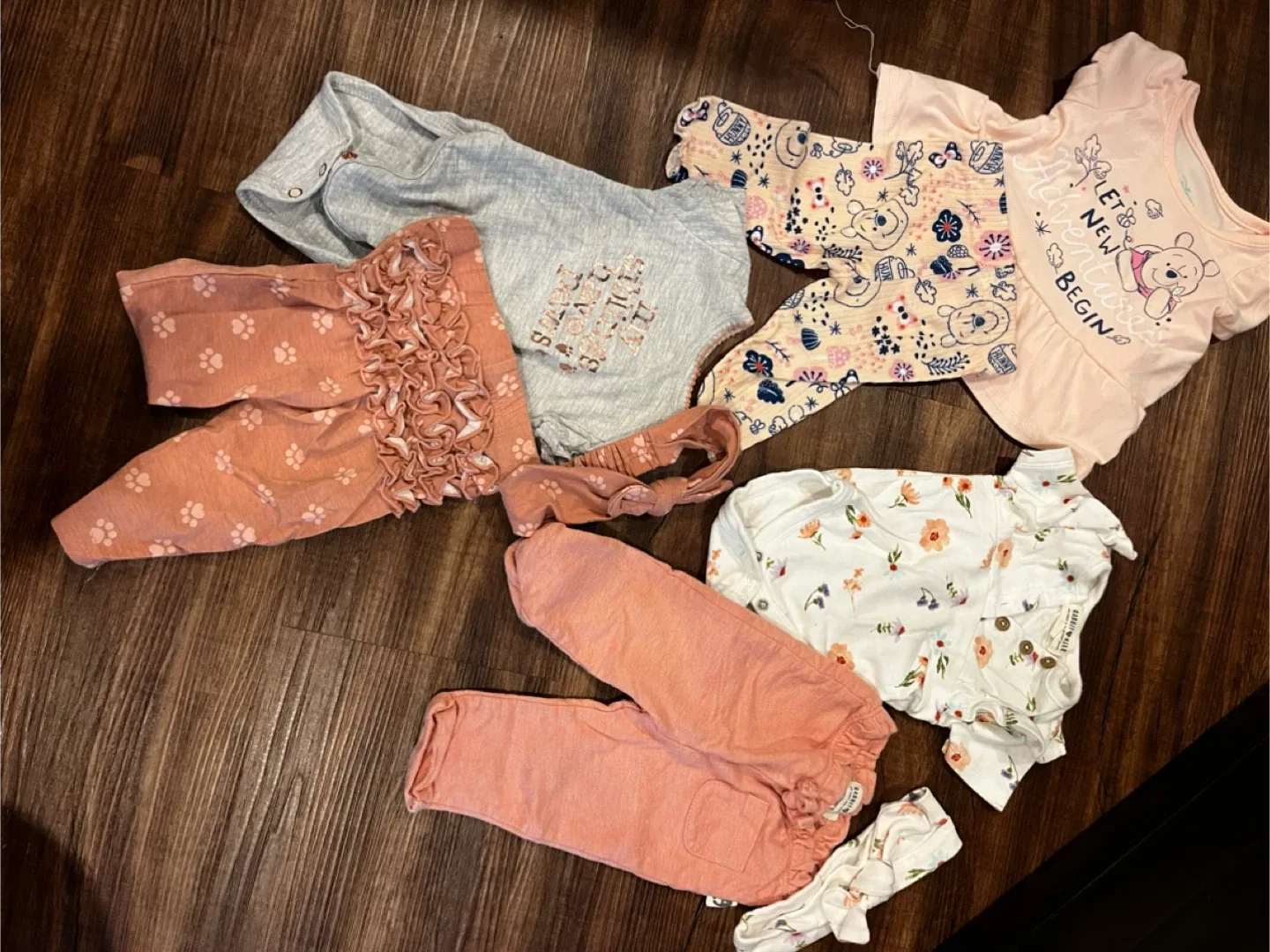Baby Clothes BUNDLE (24 items) image indicator(2)