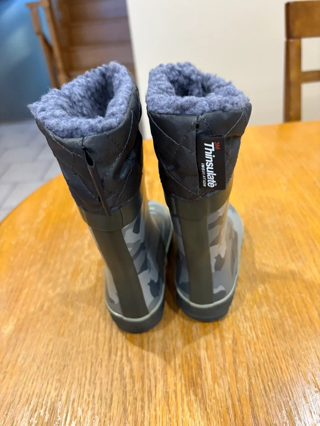 Next Kids' Camo Winter Boots - Size 8 image indicator(3)