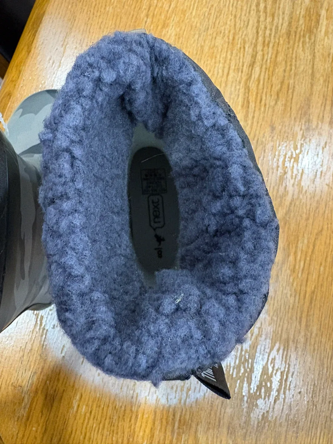 Next Kids' Camo Winter Boots - Size 8 image indicator(5)