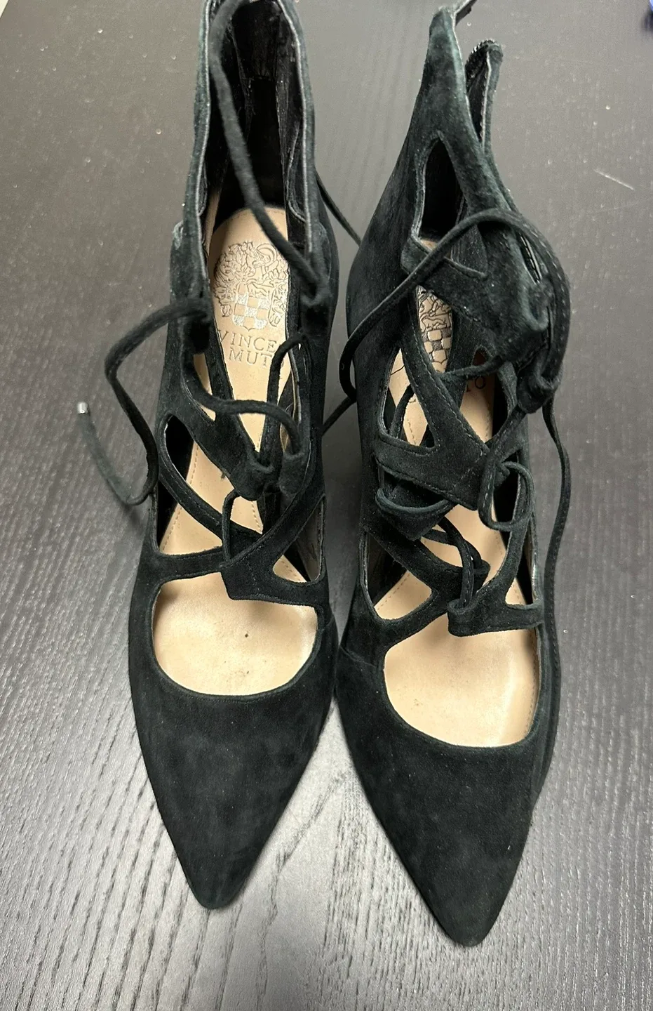 Vince Camuto Black Suede Heels - Size 8M image indicator(3)