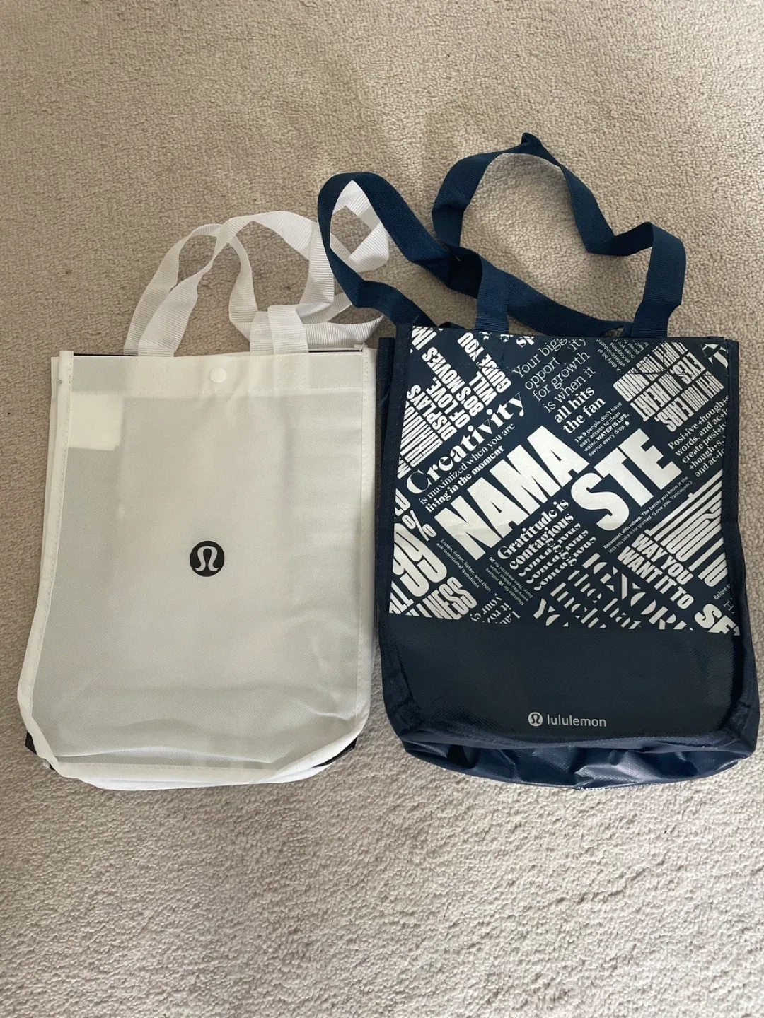 Lululemon Tote Bags - White & Navy thumbnail