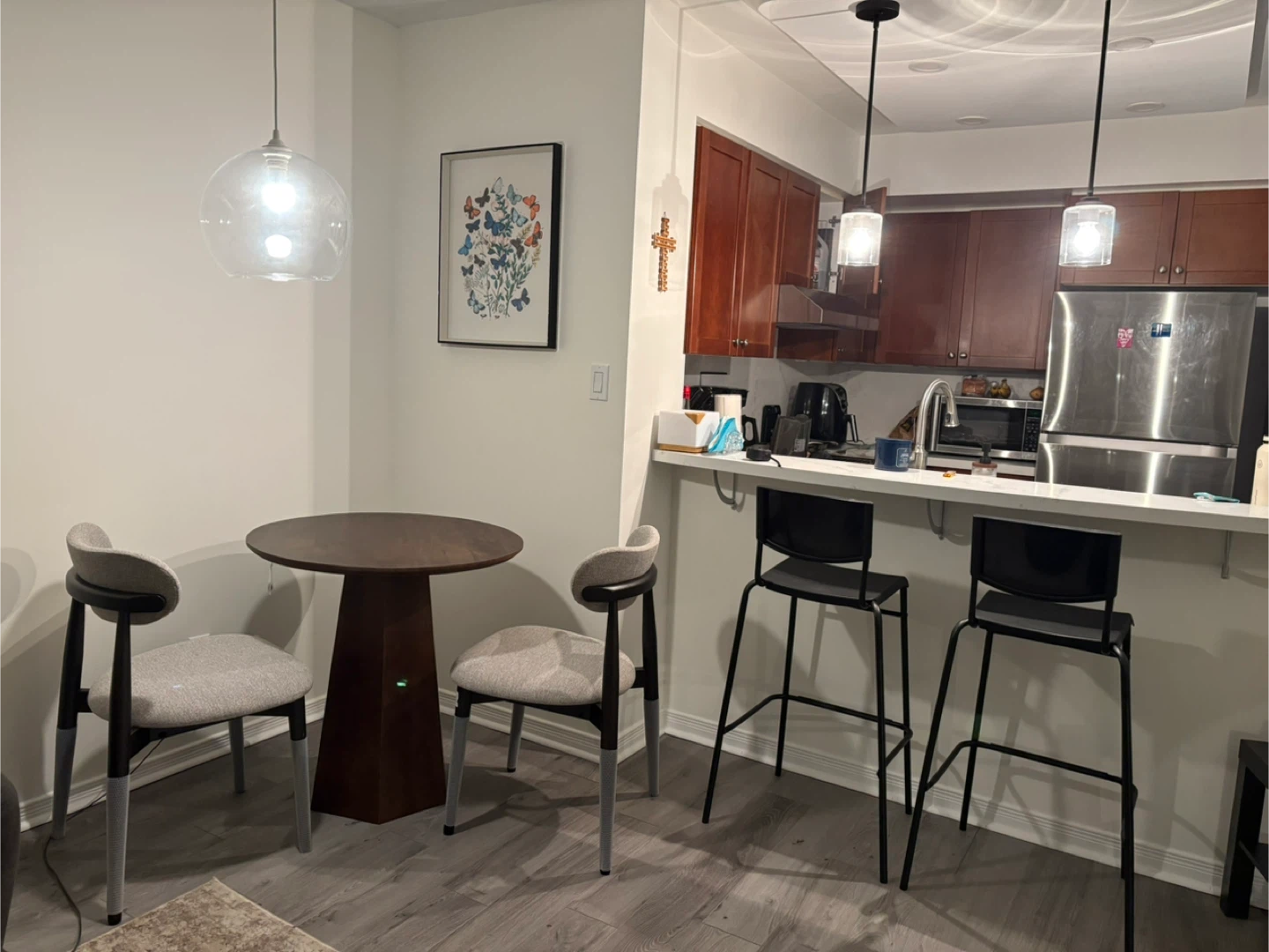 Round dining table - photo 3