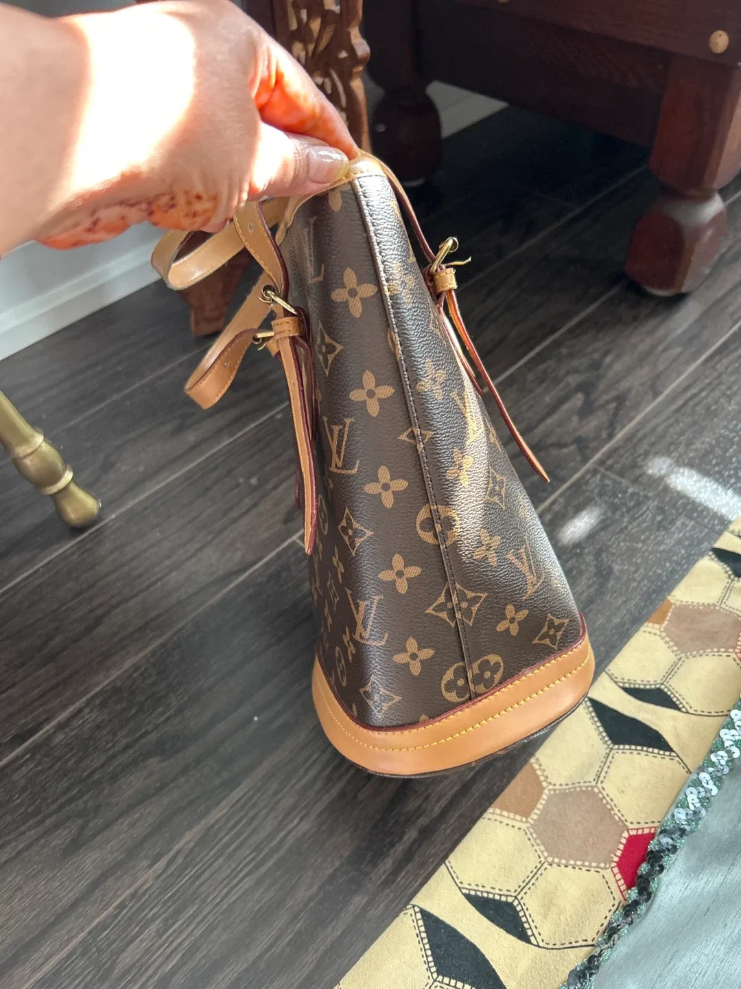 Louis Vuitton Monogram Bucket Bag image indicator(5)