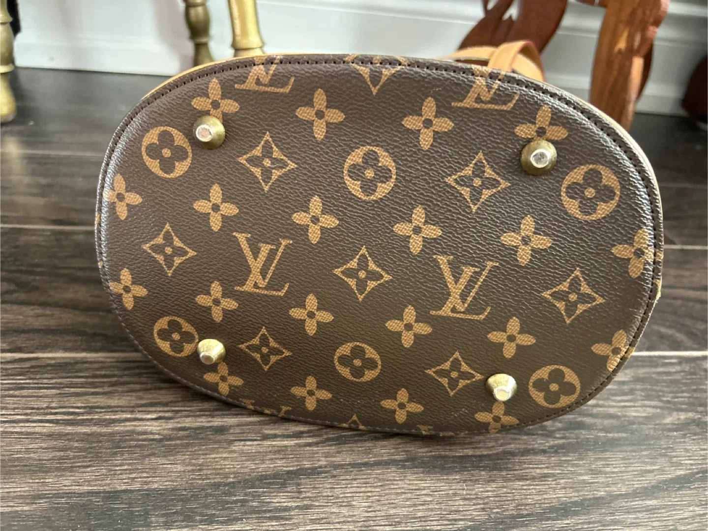 Louis Vuitton Monogram Bucket Bag image indicator(4)