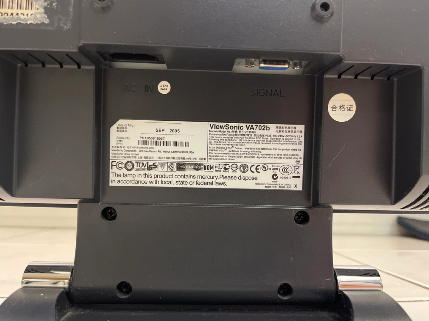 ViewSonic VA702b 17” LCD Monitor - photo 3