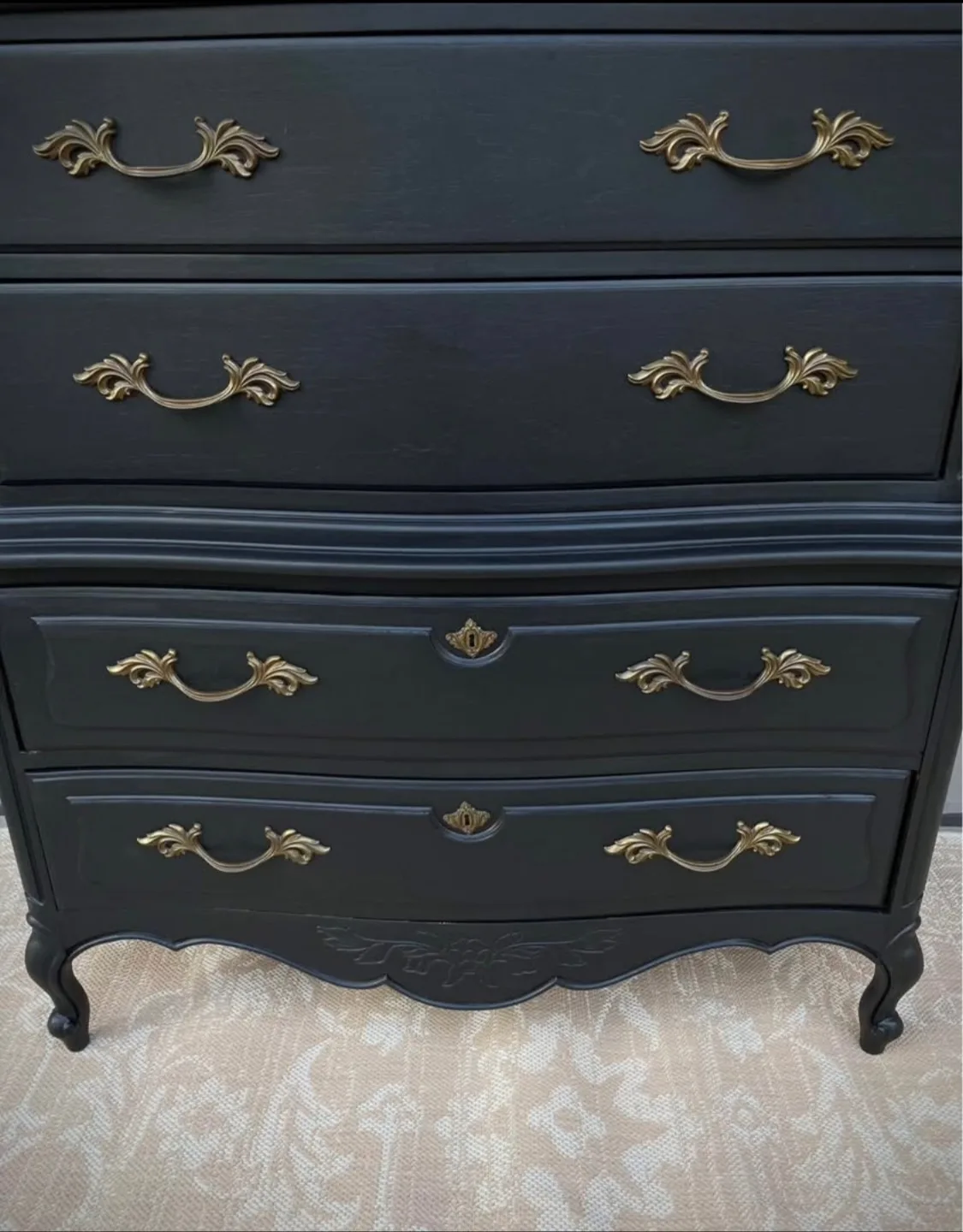 “Huntley by Thomasville” French Provincial Tallboy image indicator(6)