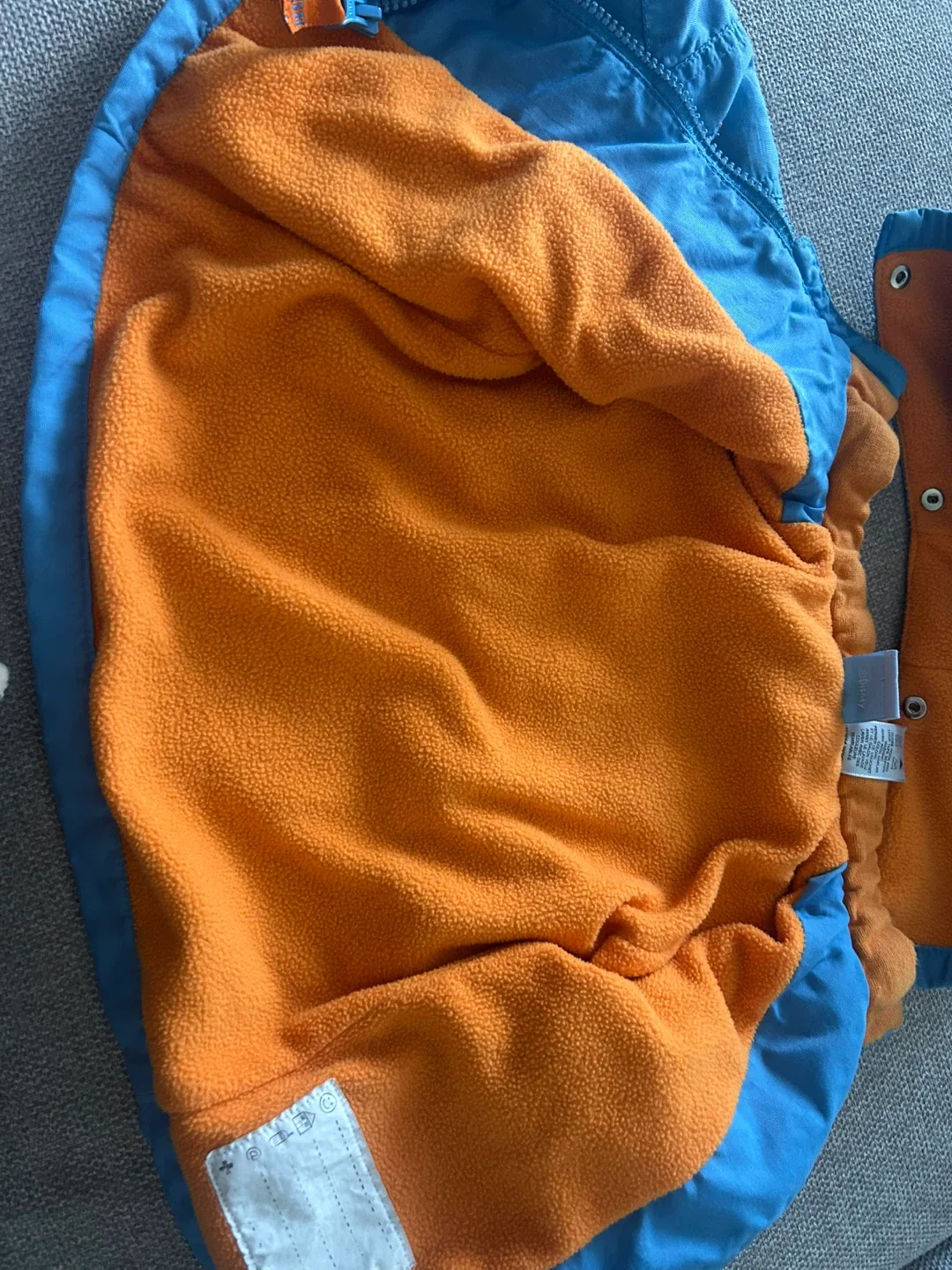 Vintage Winnie the Pooh jacket 12months image indicator(6)