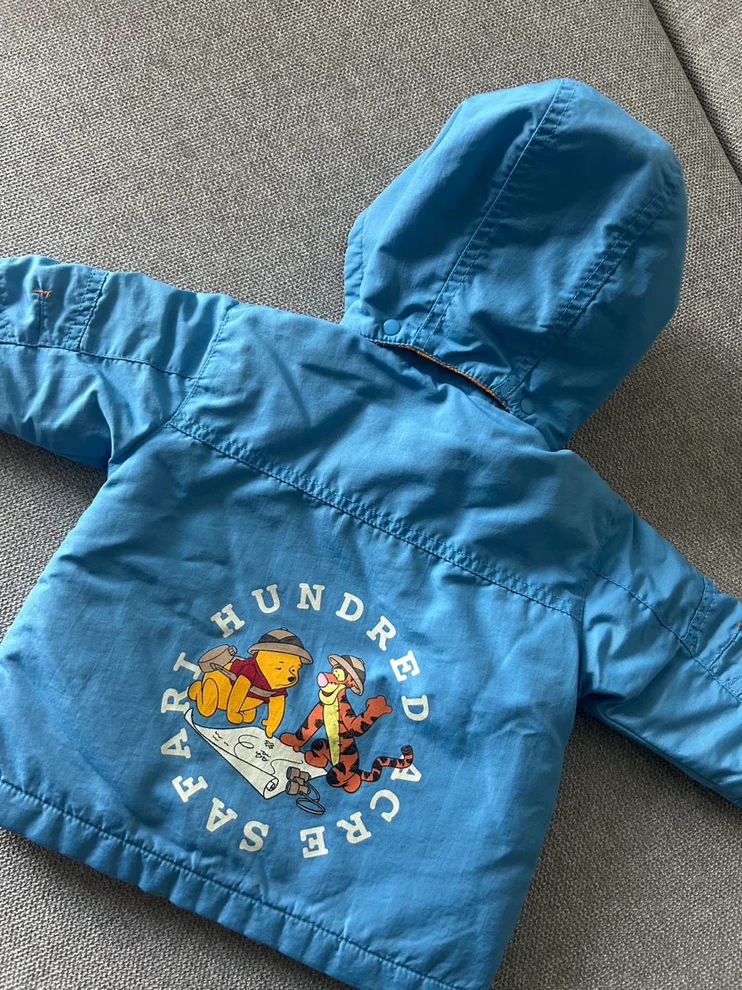 Vintage Winnie the Pooh jacket 12months image indicator(2)