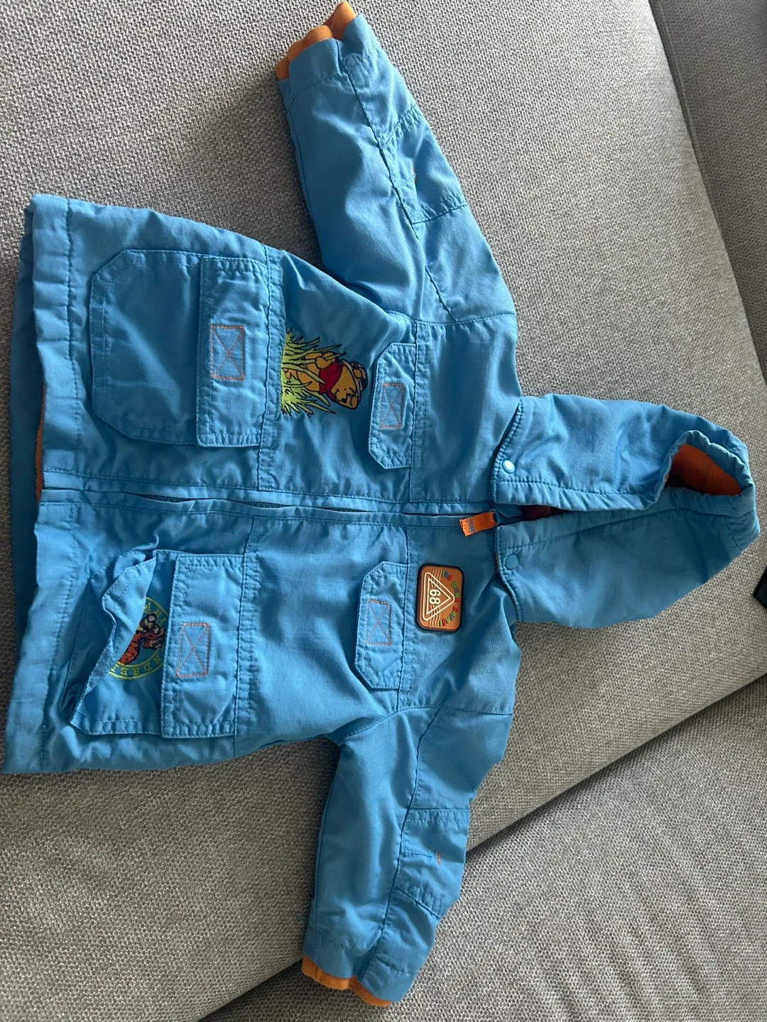 Vintage Winnie the Pooh jacket 12months image indicator(4)