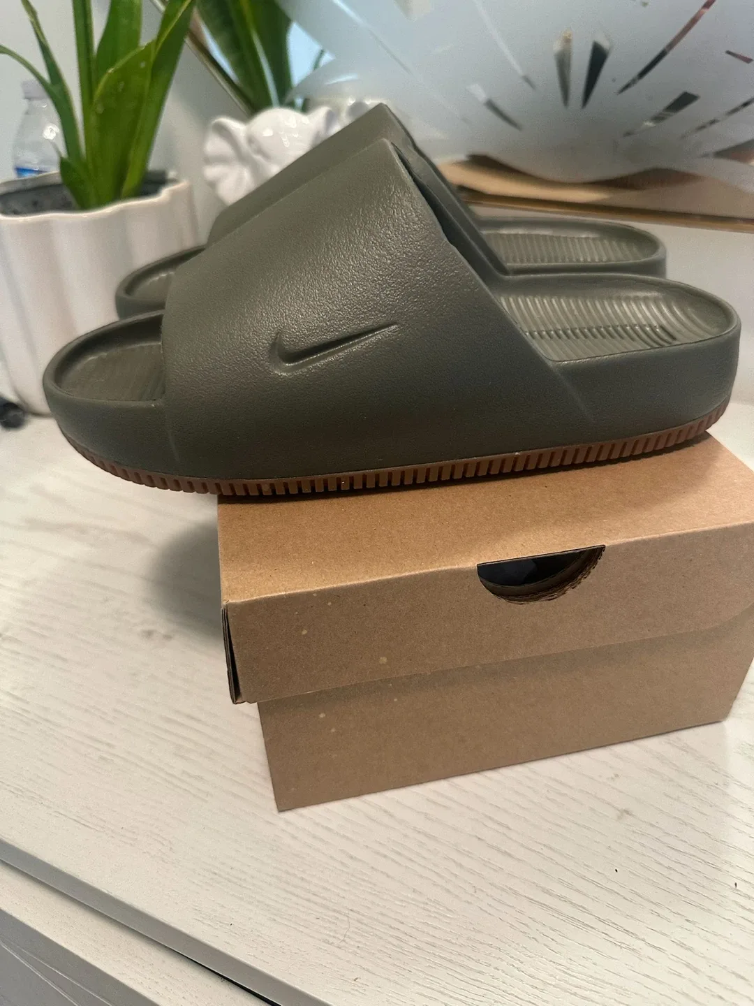Nike Calm Slides Olive Green w/ Box image indicator(3)