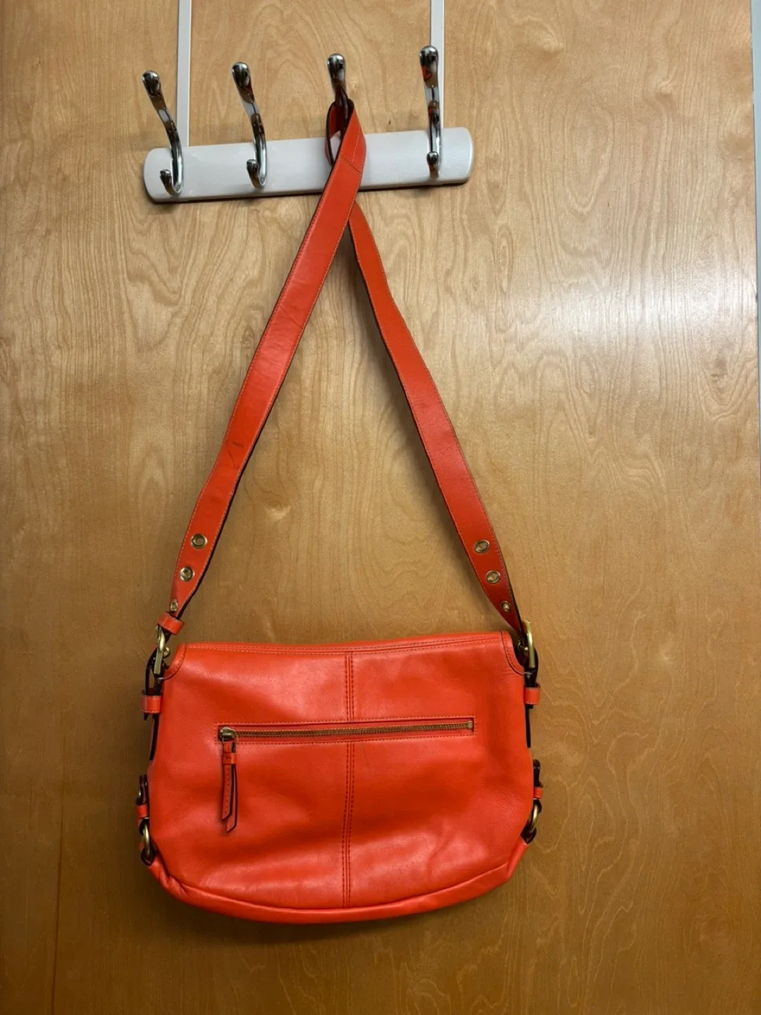 Coach Leather crossbody bags image indicator(2)