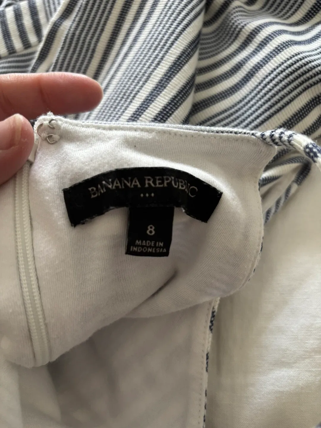 Banana Republic Striped Dress - Size 8 image indicator(3)