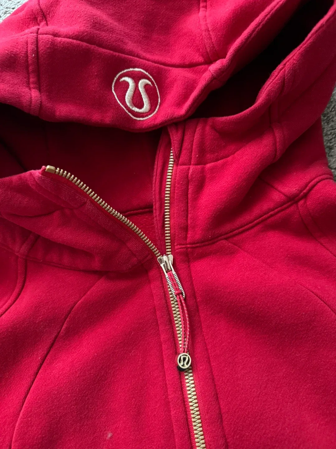 Lululemon Scuba Hoodie - Red image indicator(5)