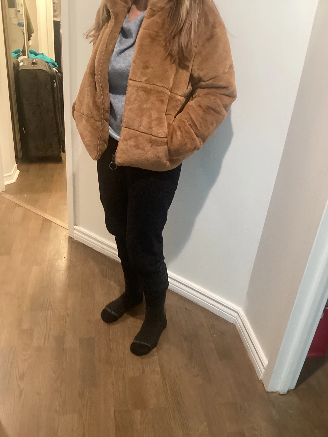 Vero Moda Brown/Beige Faux Fur Puffer Jacket - Size Medium - photo 4