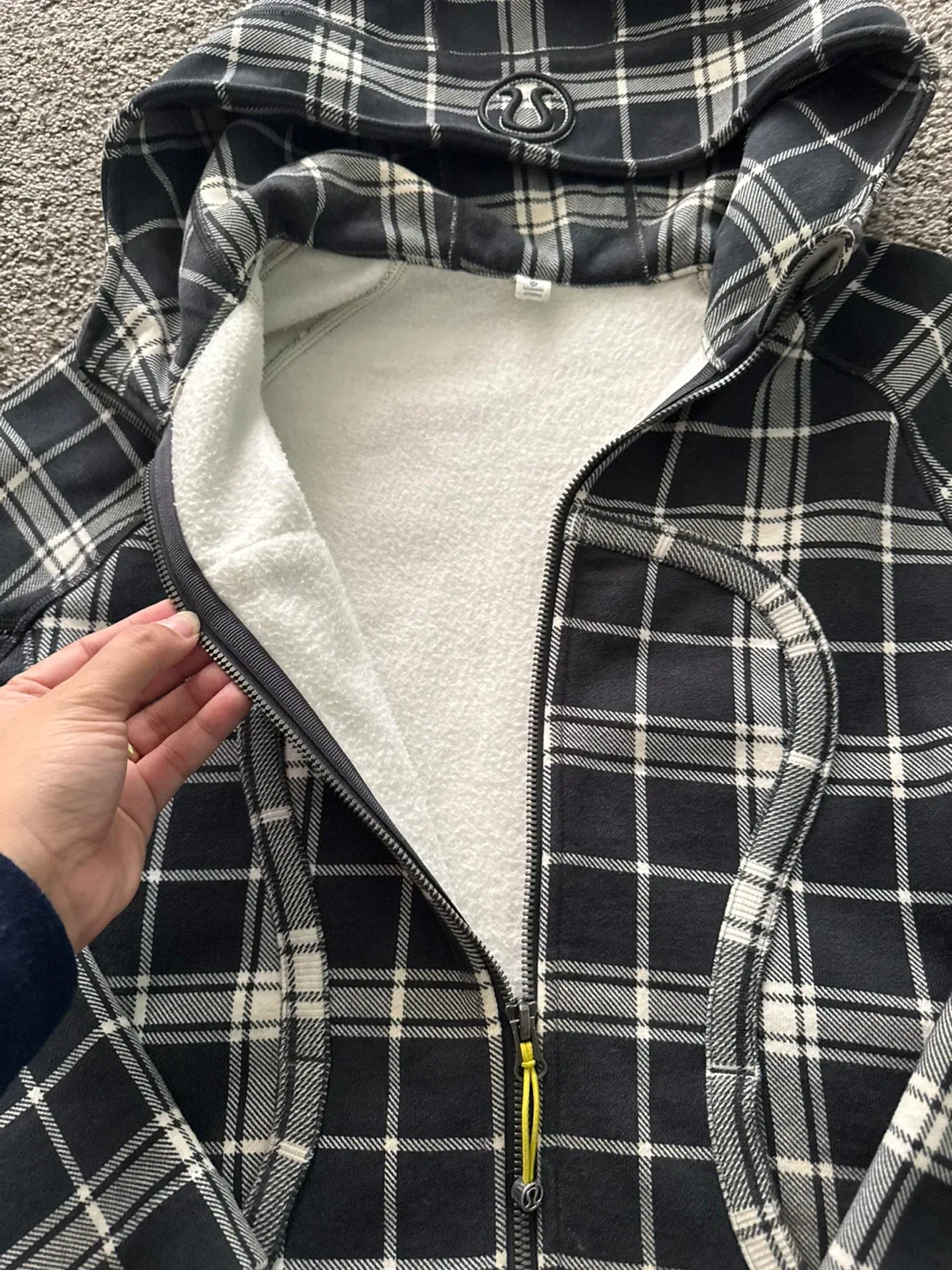 Lululemon Scuba Hoodie - Plaid, Size 8 image indicator(7)