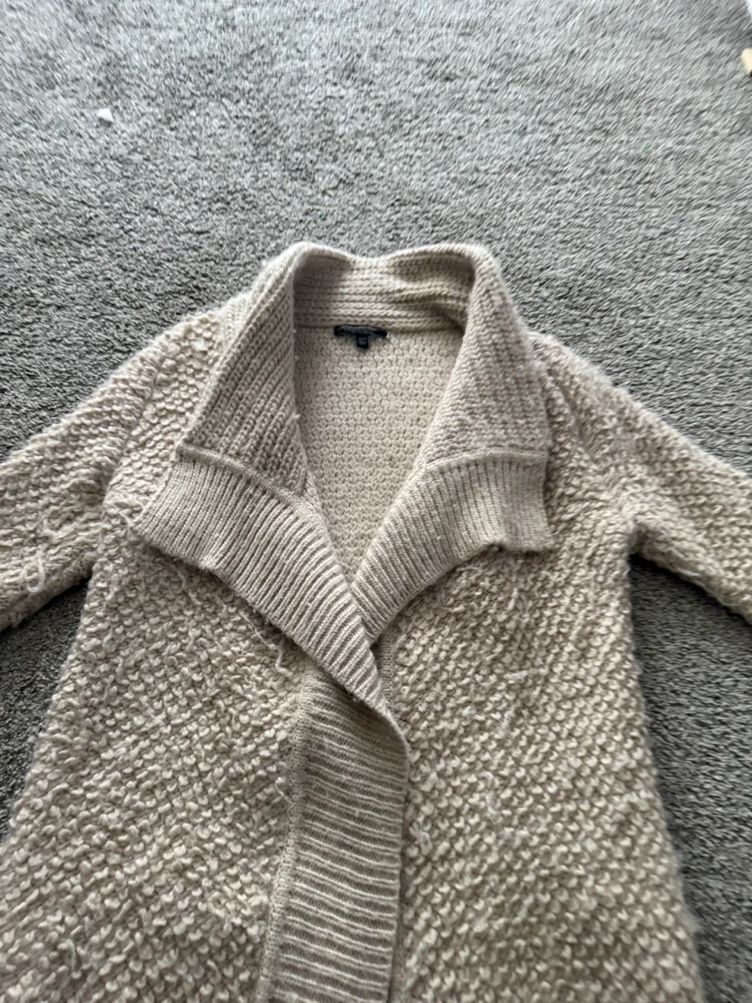 Banana Republic Cardigan Size M image indicator(2)