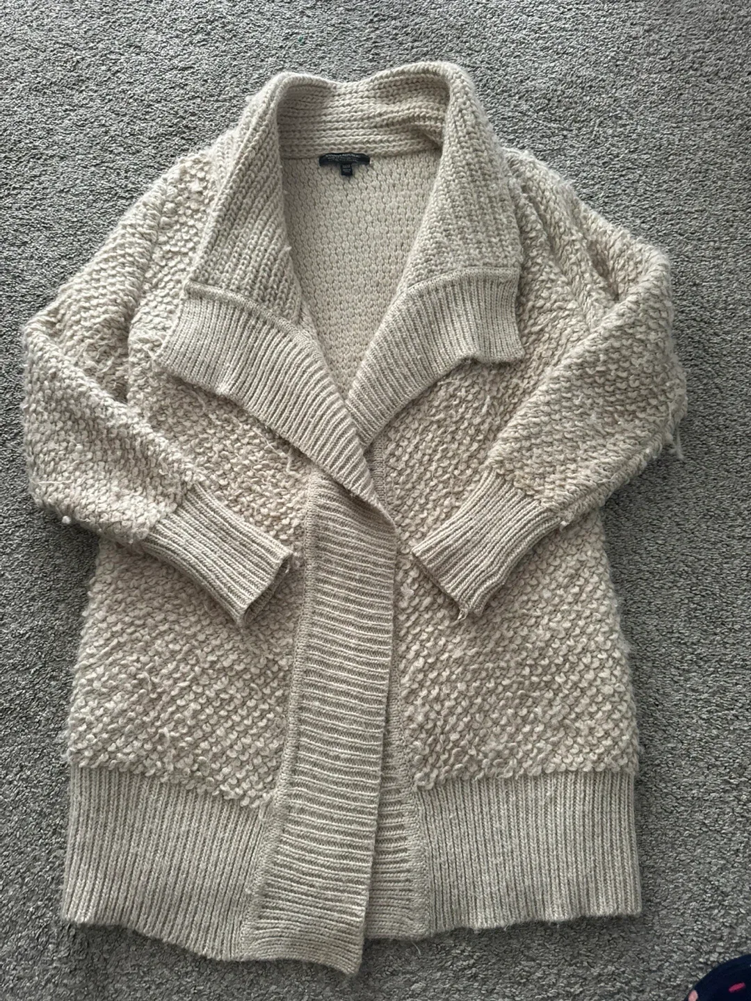 Banana Republic Cardigan Size M image indicator(5)