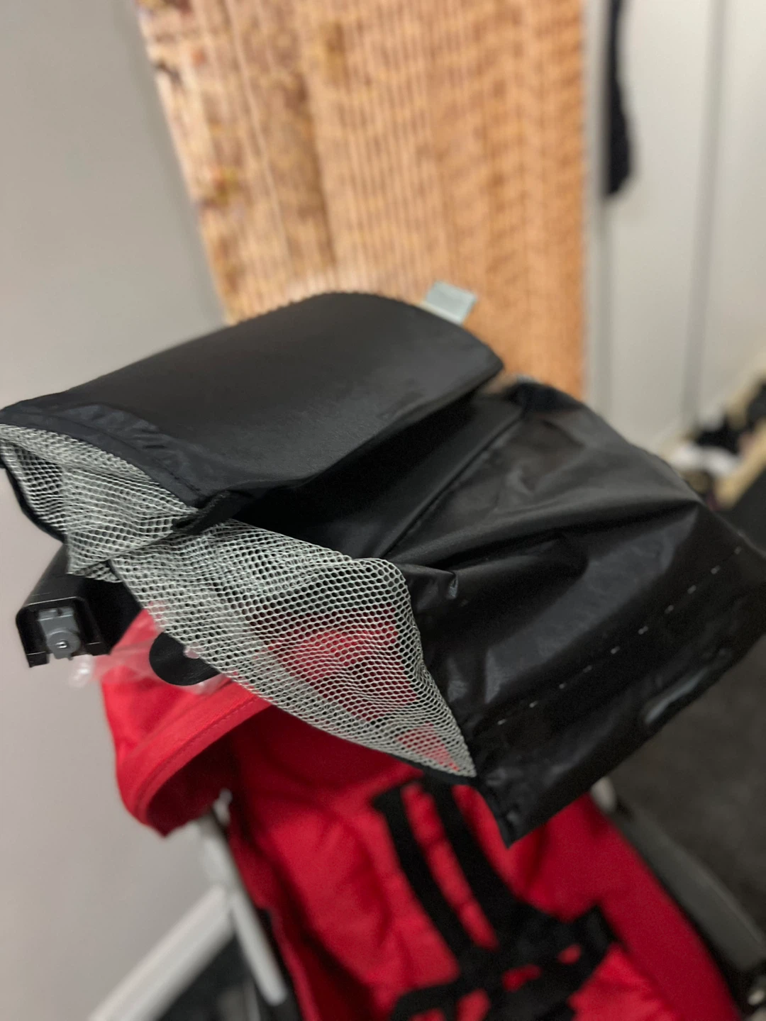 FREE Peg Perego Red stroller FREE 🥕 - photo 3