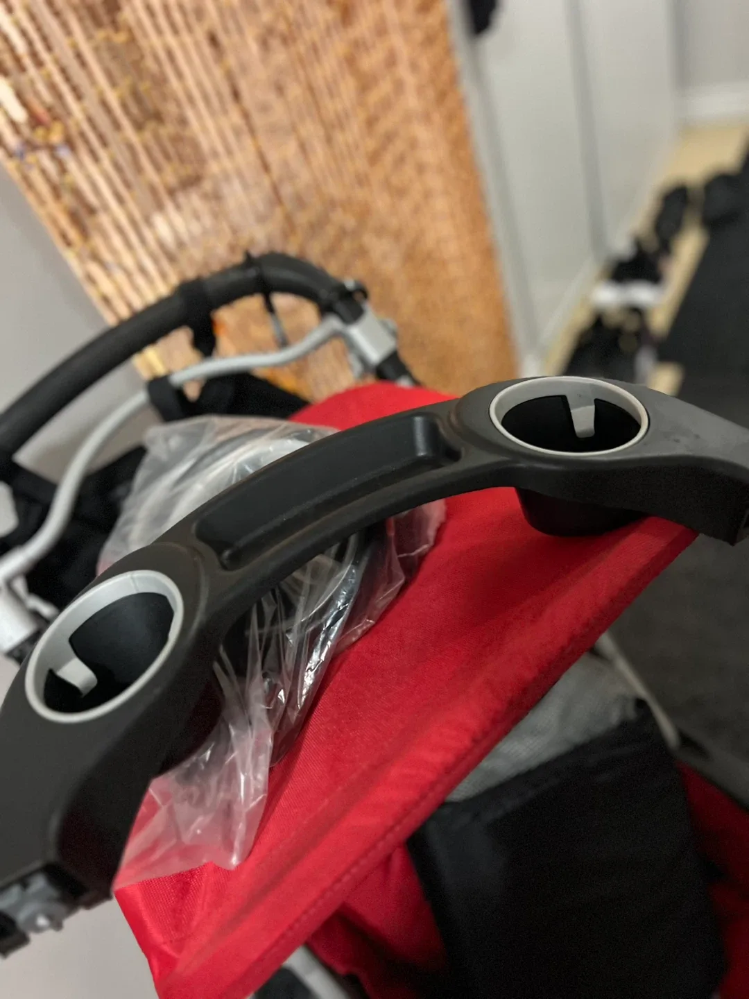 FREE Peg Perego Red stroller FREE 🥕 image indicator(4)