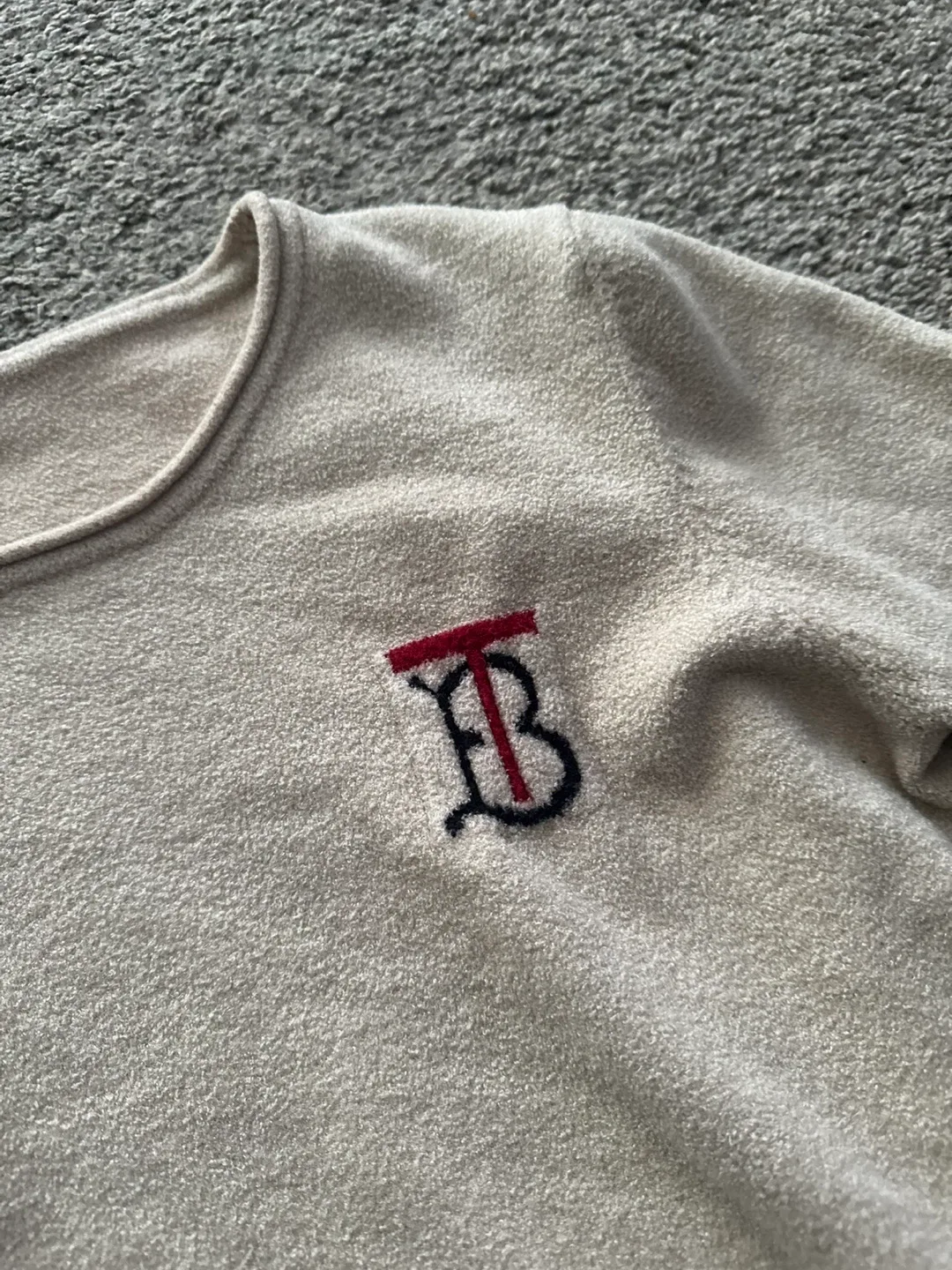 Burberry Embroidered Logo Crewneck Sweater image indicator(3)