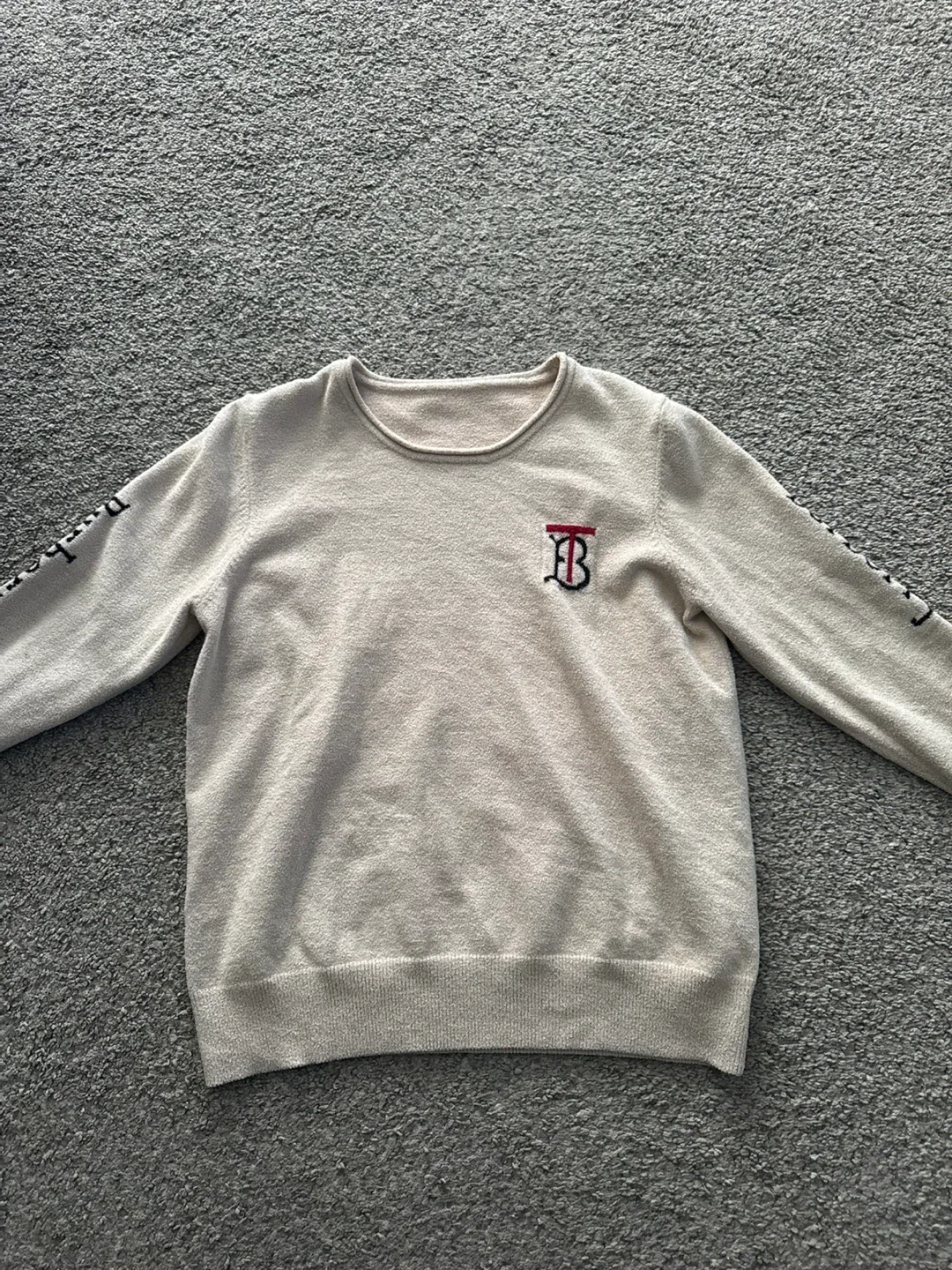 Burberry Embroidered Logo Crewneck Sweater image indicator(4)