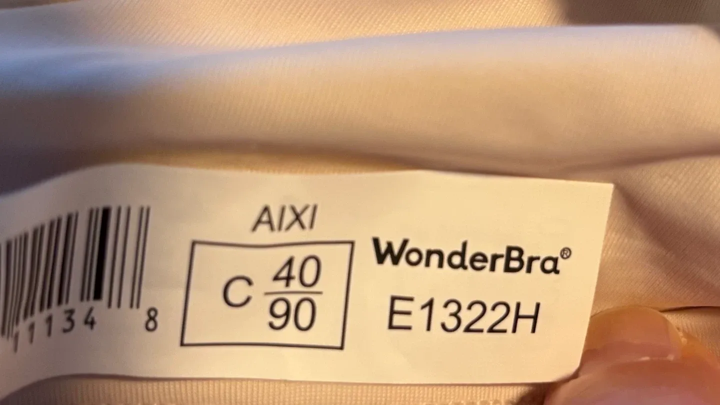 WonderBra AIXI E1322H Size 40/90 C Bra image indicator(2)