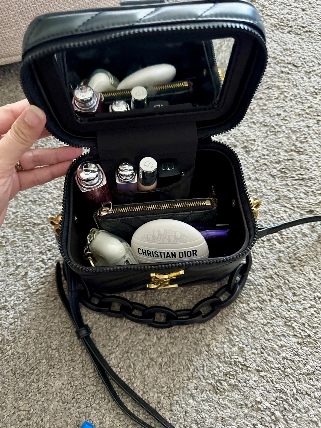 YSL Vanity Bag Black ( GWP ) - photo 4