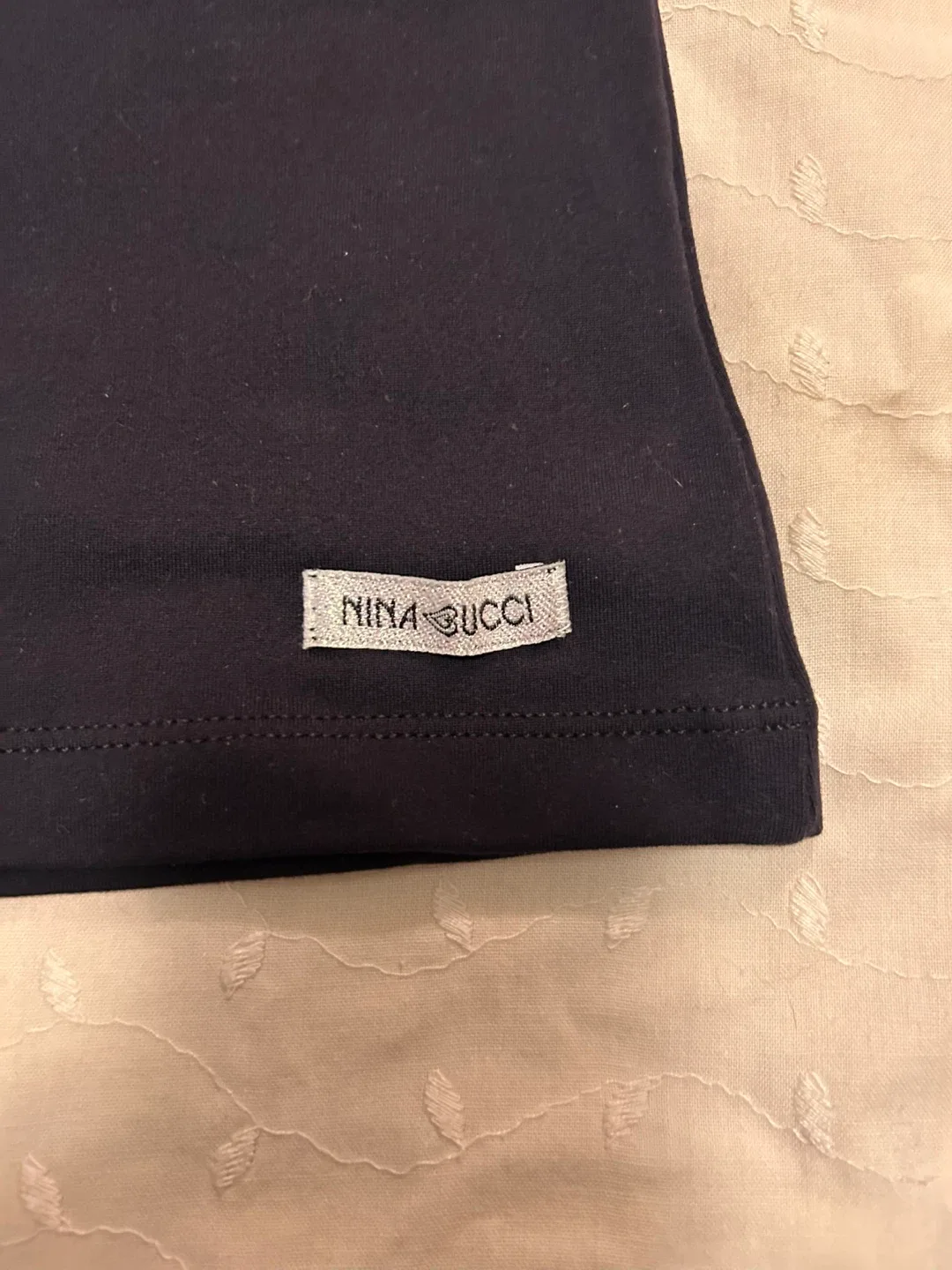 New Nina Bucci Black Workout Tank Top - Size Small image indicator(3)