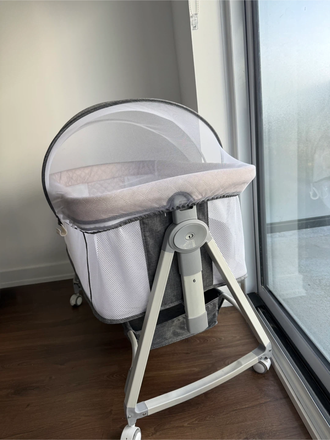 Baby Bassinet with Baby Lounger - photo 3