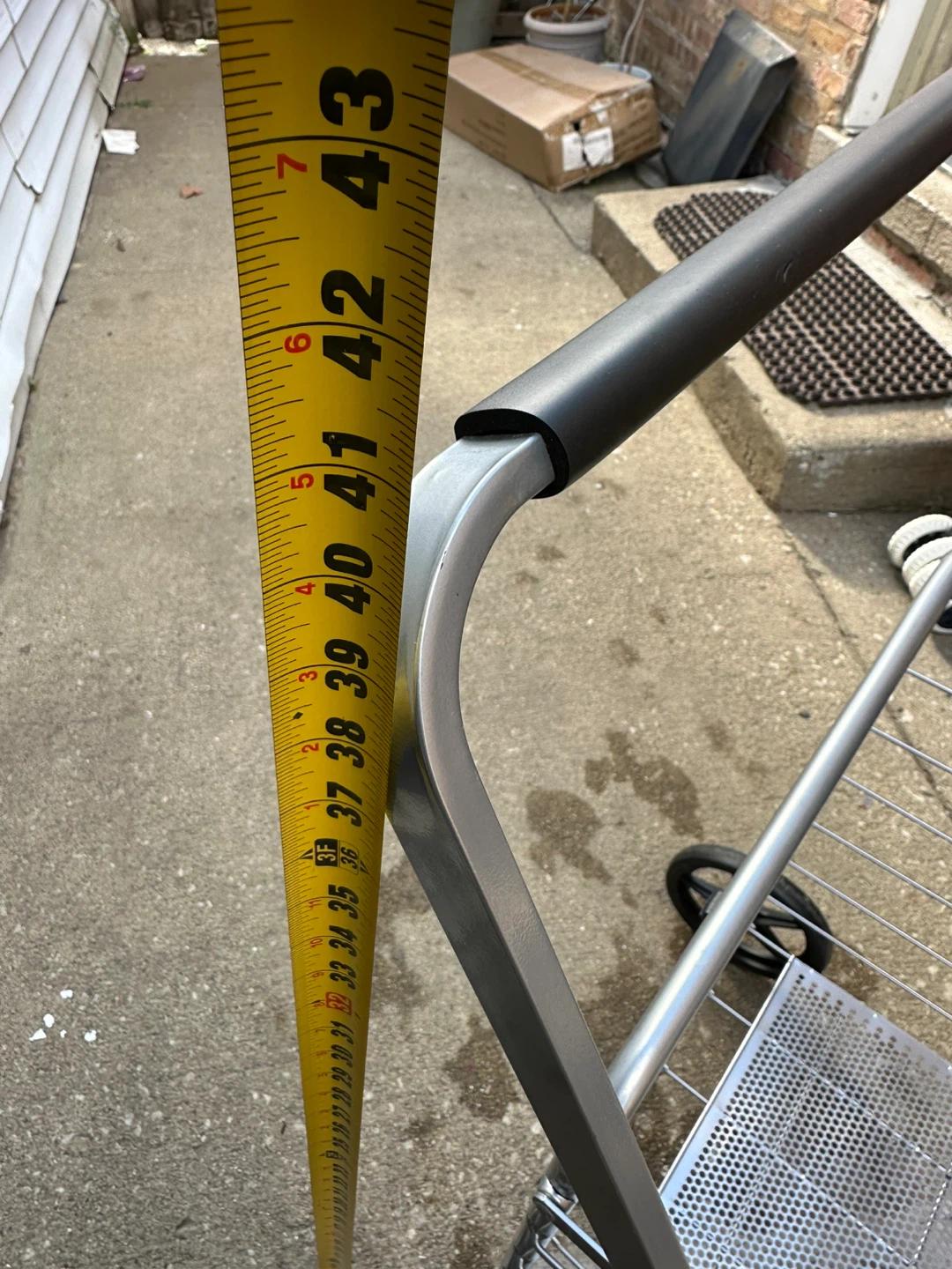 Metal Shopping Cart - 42" Height - photo 5