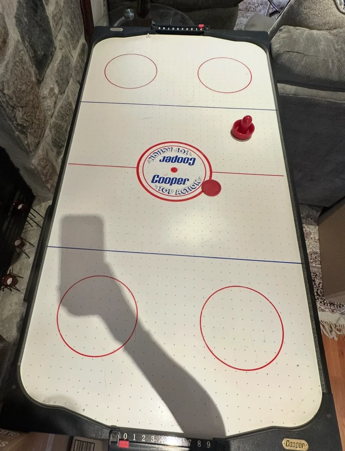 Cooper Top Action Air Hockey Table image indicator(2)