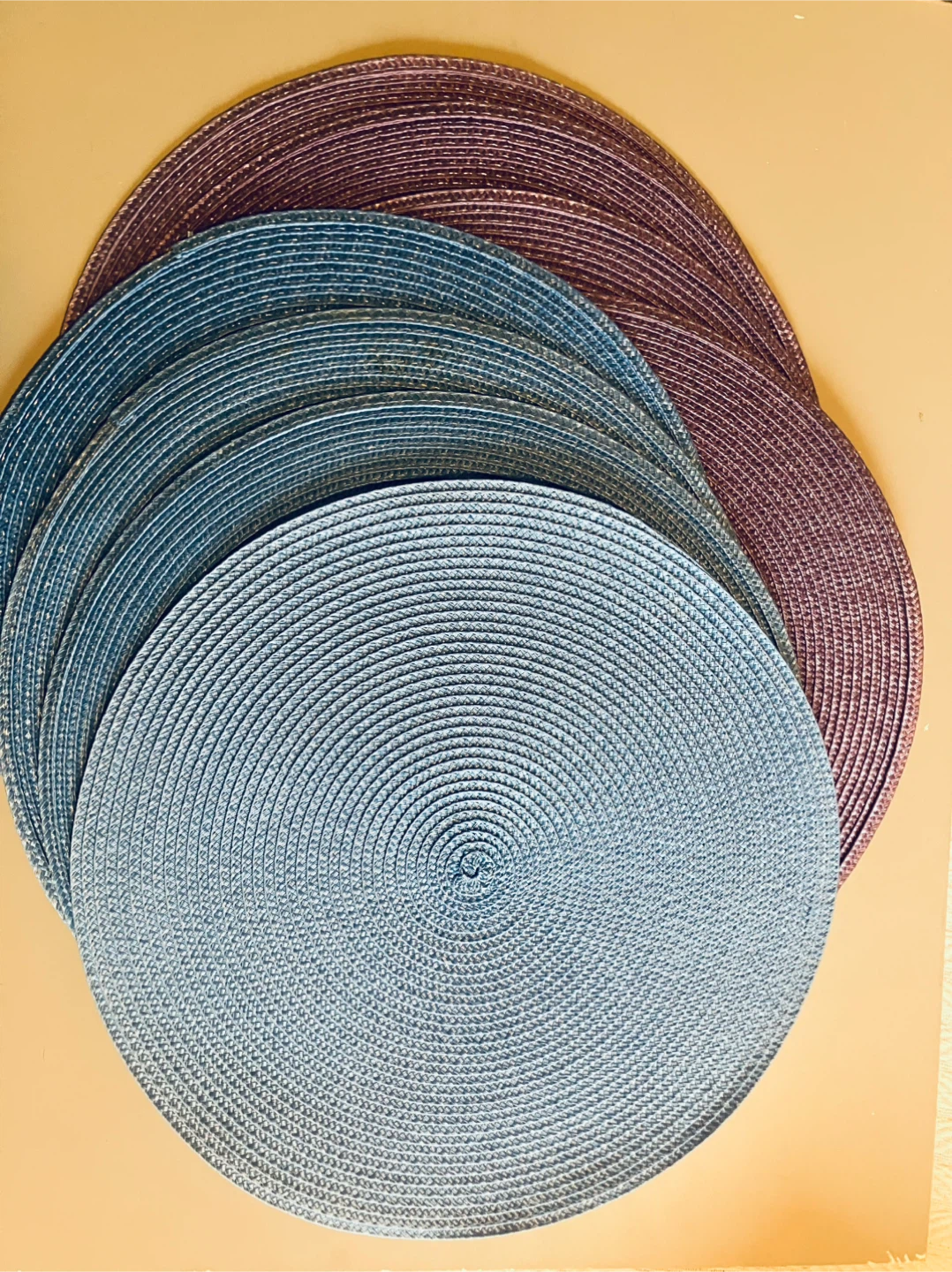 Round Woven Placemats - Set of 4
