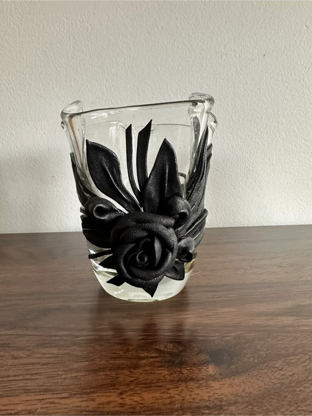 Polish Glass Vase with Black Leather Rose image indicator(4)