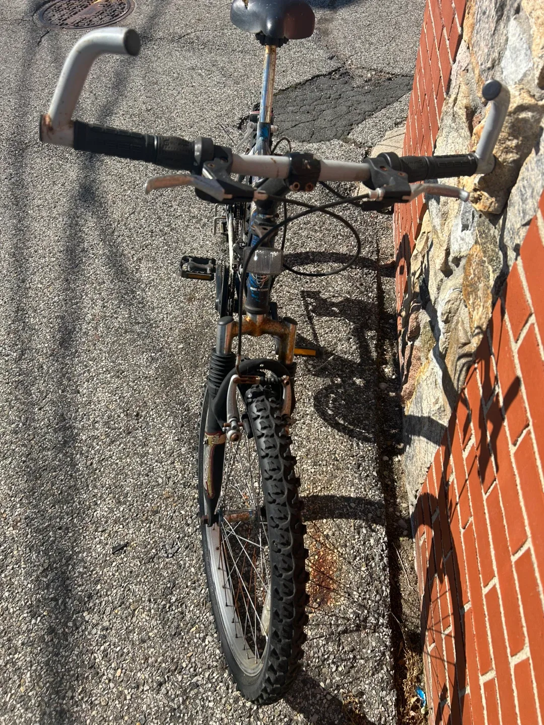 Used Huffy Mountain Bike image indicator(2)