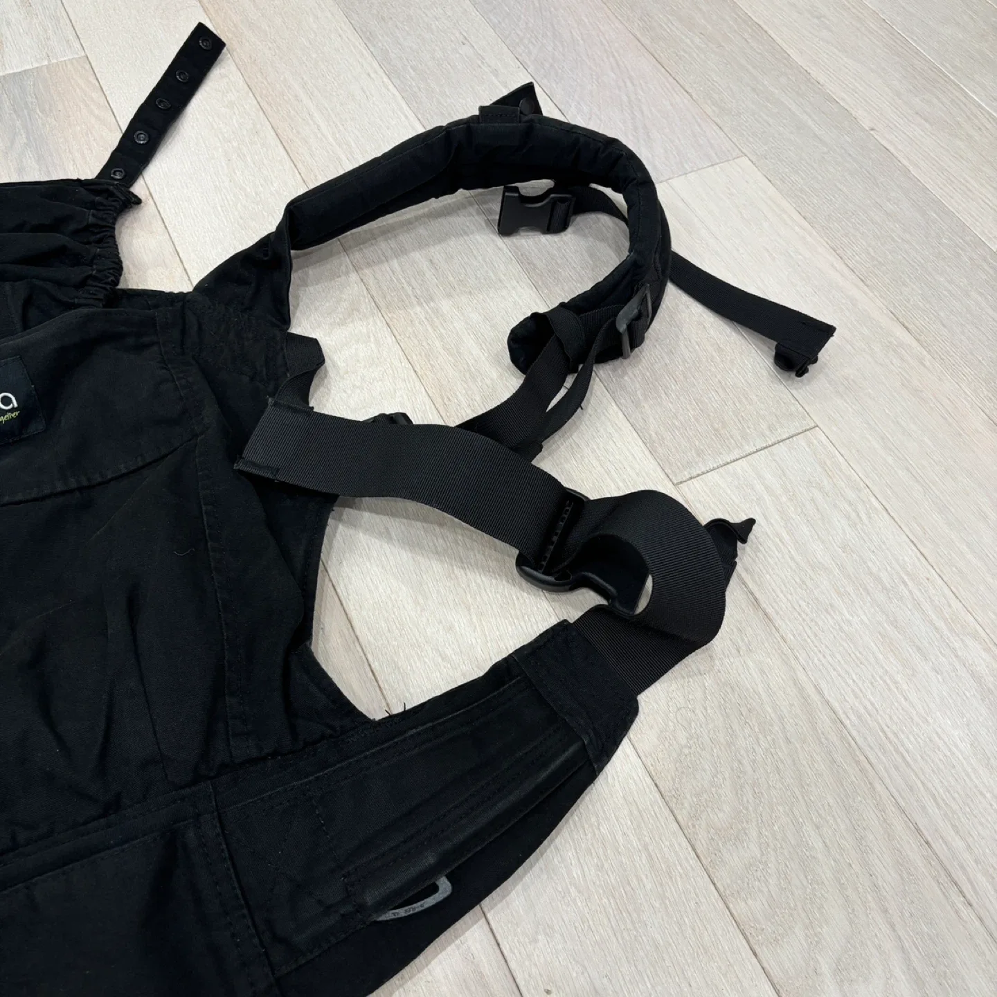 Boba 4G Baby Carrier Black 7-45 Pounds image indicator(4)