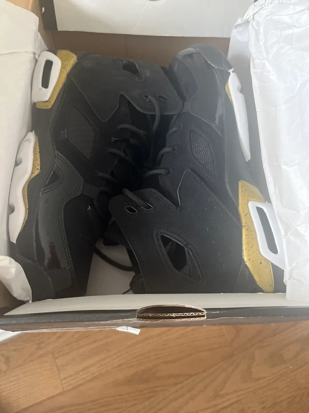 Jordan FLTCLB '91 (PS) Black/Gold Size 12C image indicator(5)