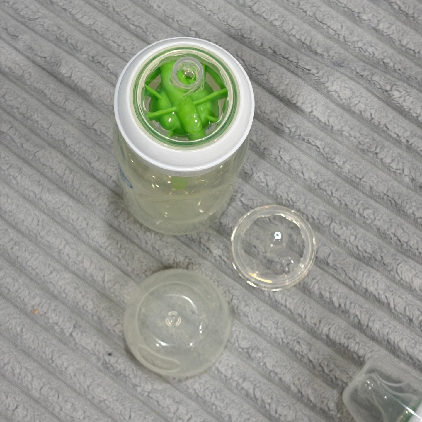 10 Assorted Baby Bottles Dr. Brown's, AVENT, Chicco, Mam, Nuk… image indicator(5)