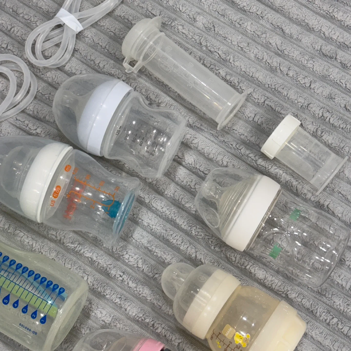 10 Assorted Baby Bottles Dr. Brown's, AVENT, Chicco, Mam, Nuk… image indicator(4)