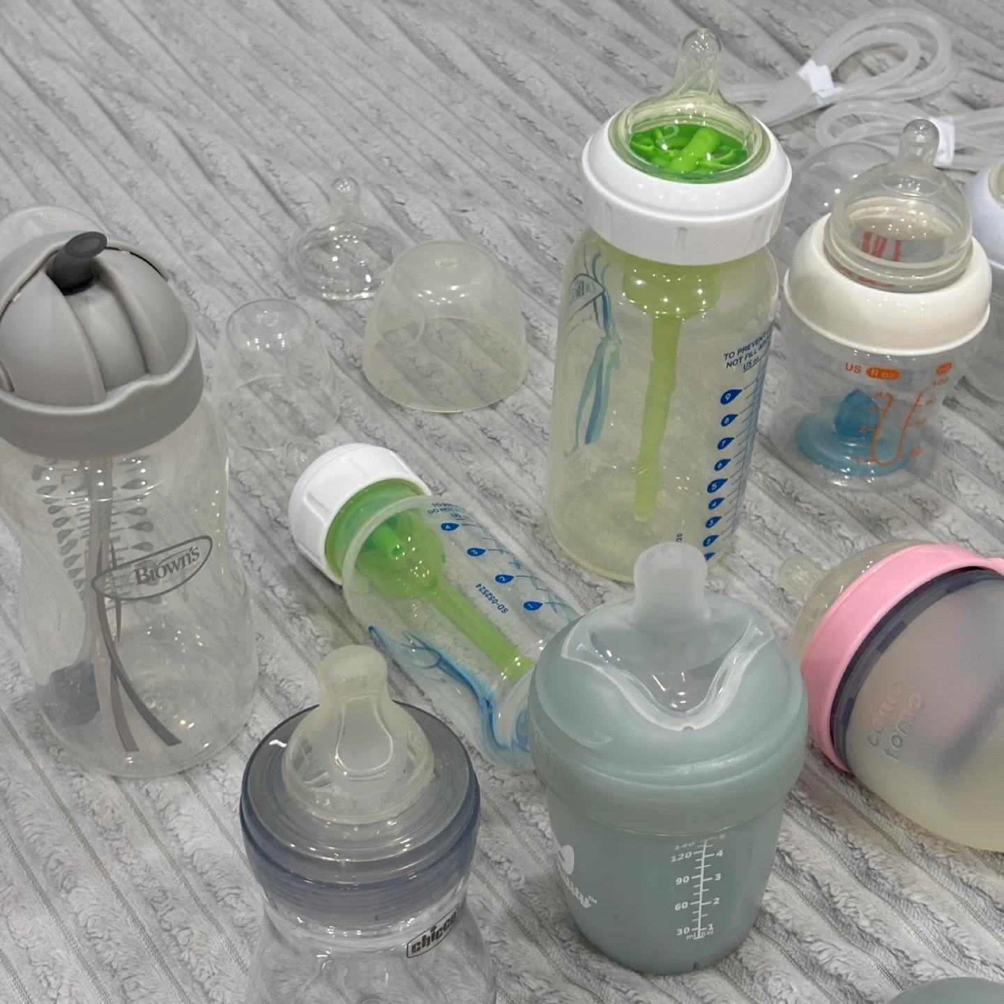 10 Assorted Baby Bottles Dr. Brown's, AVENT, Chicco, Mam, Nuk… image indicator(7)