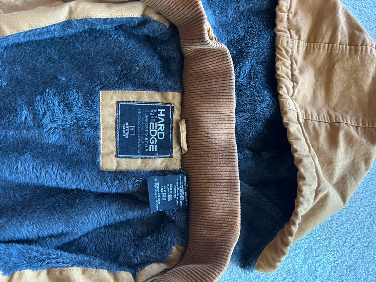 Waterline Men's Blue Winter Jacket - Size M image indicator(3)