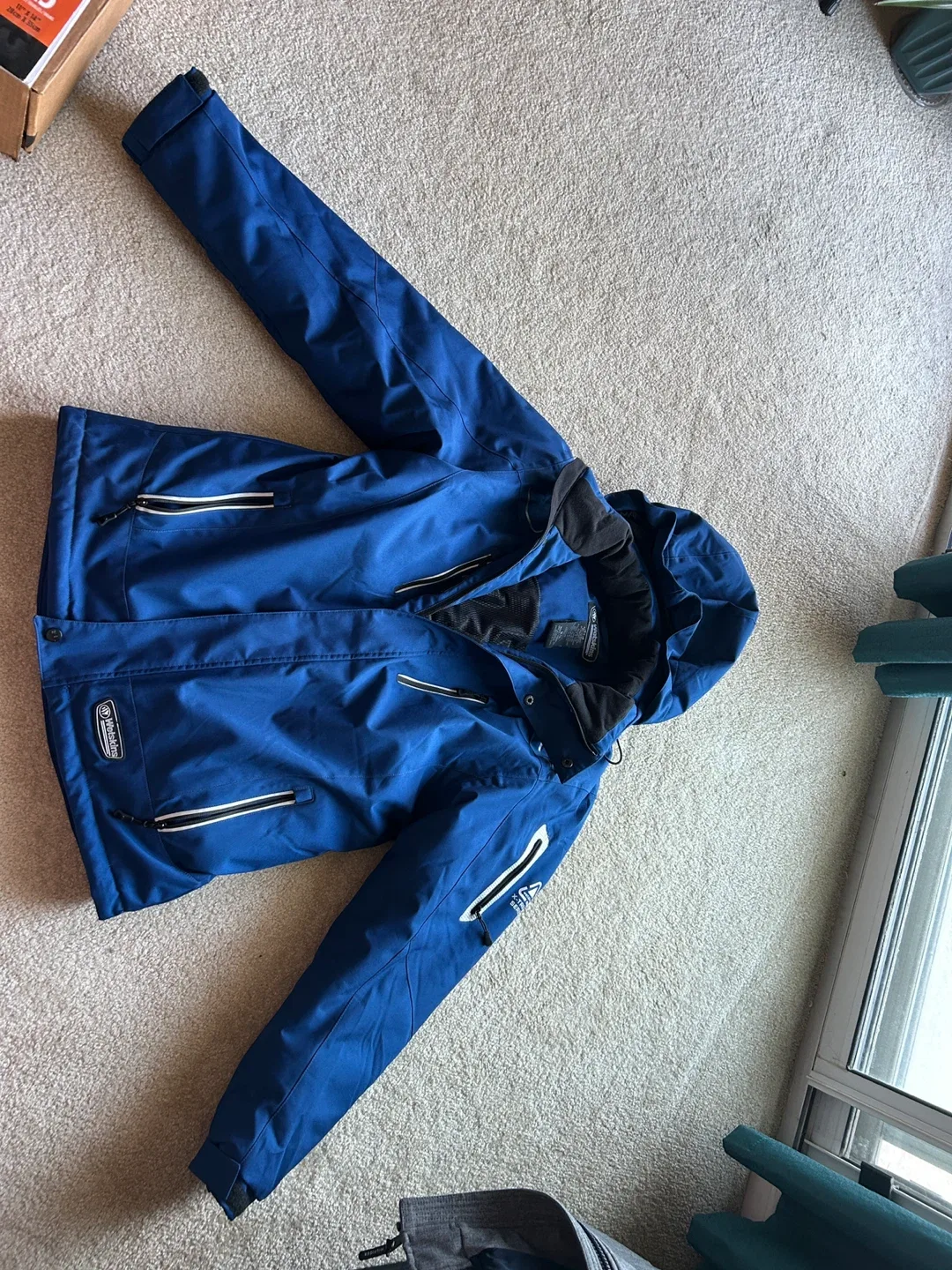 Waterline Men's Blue Winter Jacket - Size M image indicator(2)