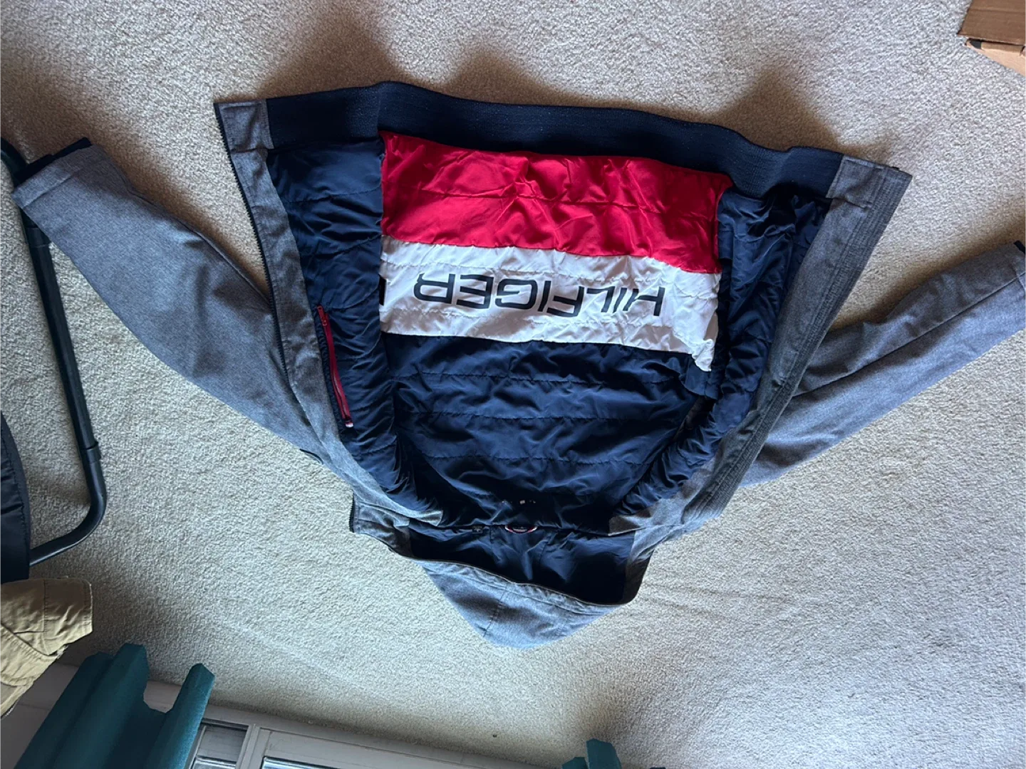 Tommy Hilfiger Grey Jacket - Size L image indicator(3)