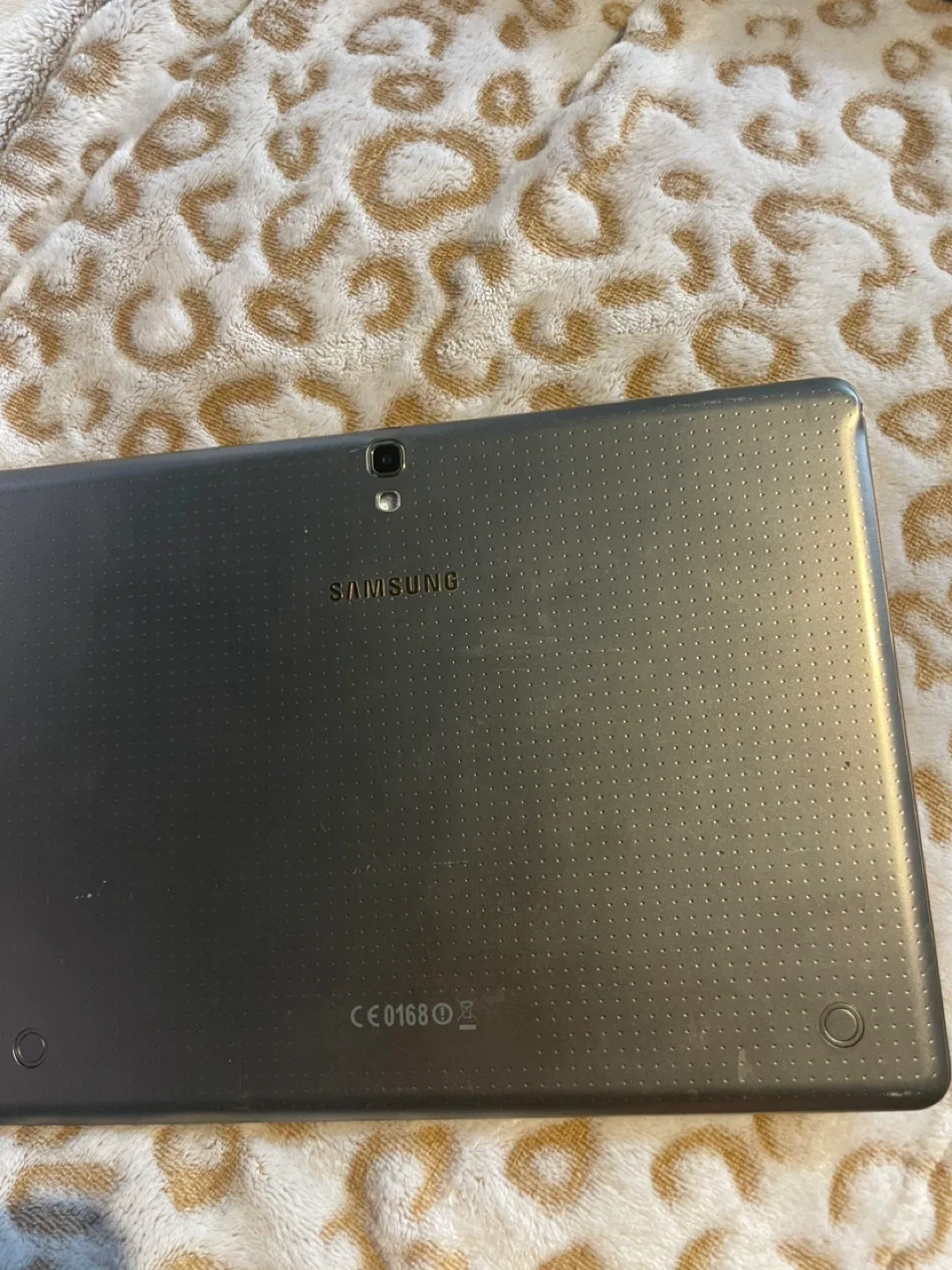 Samsung Tablet - Good Condition image indicator(2)