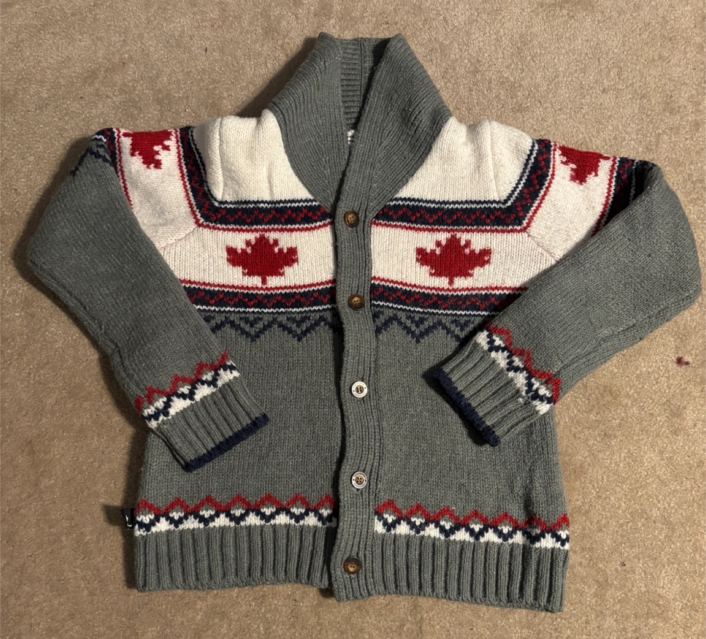 Canadiana XL/TG Grey & White Cardigan